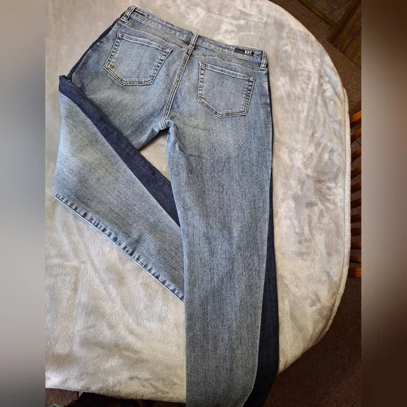 Kut from the Kloth Blue Ankle Cropped Jeans with Skinny Fit - Picture 8 of 10